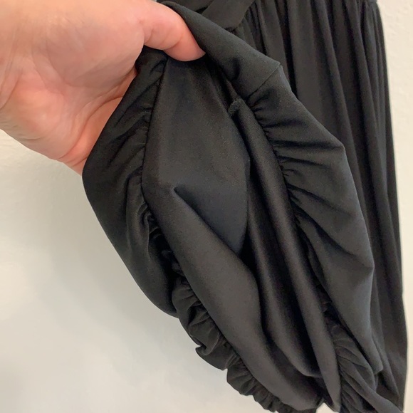 BLACK DRESS - Picture 6 of 7